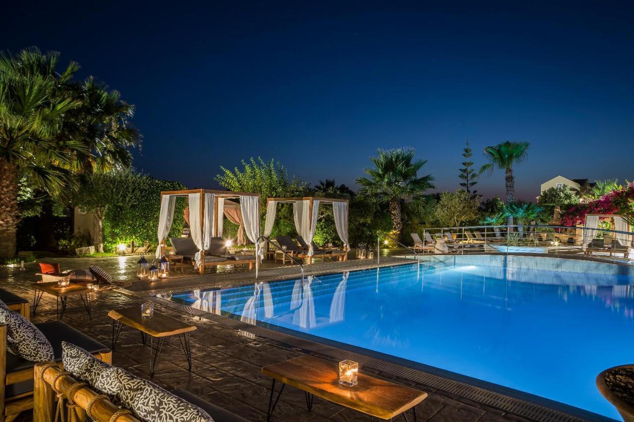 Hotel Avithos 4*