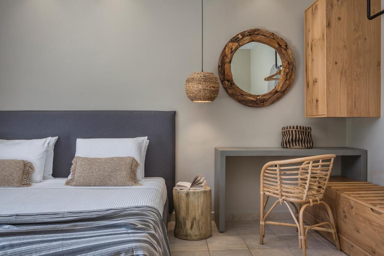 Avithos Hotel